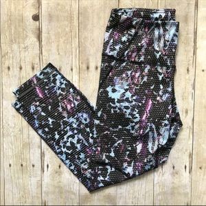 Lululemon -  All Sport luxtreme crop